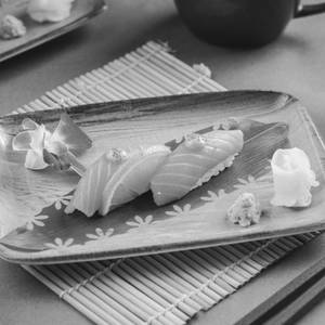 Salmon Nigiri