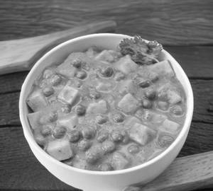 Matar paneer
