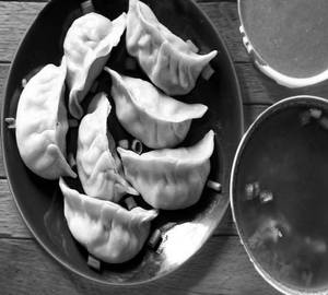 Steamed chicken momo (5)