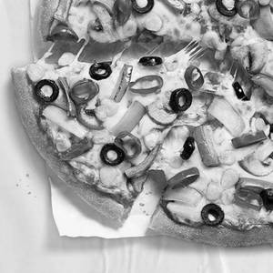 Veggie Supreme Pizza