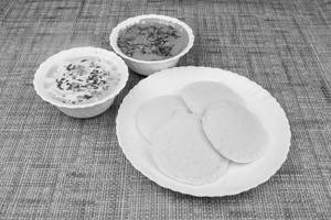 Idli [4 Pieces]