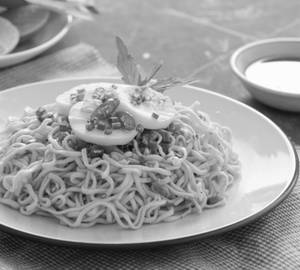 Egg maggi