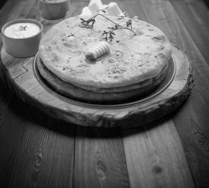 Aaloo Desi Ghee Paratha