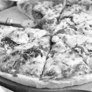 Bbq Tandoori Chicken Pizza