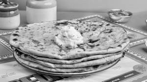 Cheese Chilli Paratha