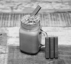 Kit Kat Shake