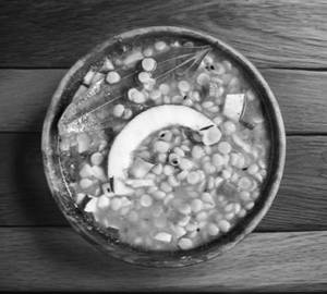 Cholar Dal Narkel Diye