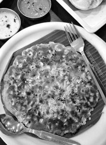 Veg Uttapam