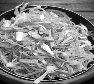 Veg Hakka Noodle