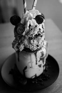 Oreo monster