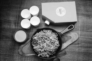 Pappu Ki Masala Chai + Veg Maggi (1 Portion)