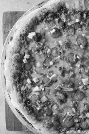 Chilly cheese pizza