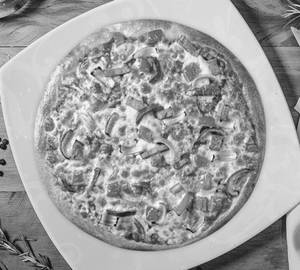 Tamato Cheese Pizza