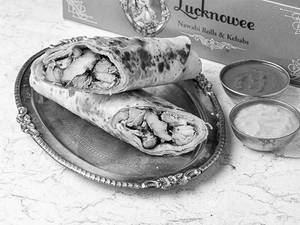 Murgh Lebnani Tikka Roll