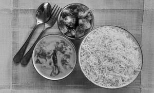 Punjabi Kadhi With Bhune Aloo And Rice Meal [Serves 1]