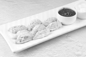 Exotic Veg Steamed Momos