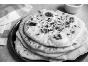 Plain Naan (1 Set)