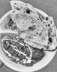 Butter naan and gravy