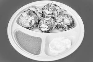 Afghani Momos (8 Pcs)