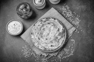 Laccha Paratha(2pcs)