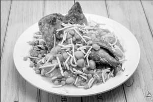 Samosa Chaat
