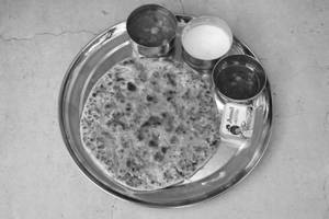Pyaz parantha