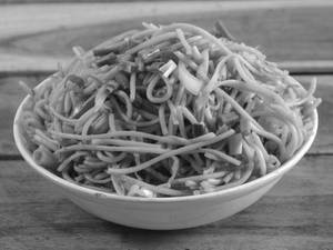 Veg Hakka Noodles
