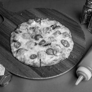 Tangy Tikka Pizza