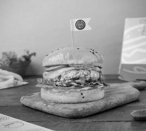 Classic Grilled Chicken Burger