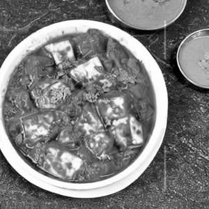 Hare masale ka bhuna paneer