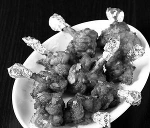 Saucy Chicken Lolipop