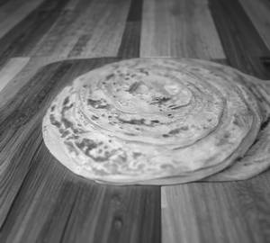 Lachha Paratha [2 Pieces]