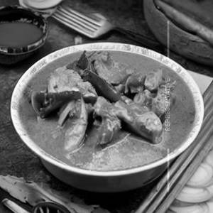 Chicken massaman curry