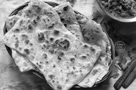 Egg Veechu Parotta