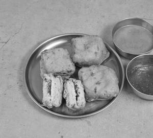 Cheese Bread Pakora (pack Of 4)