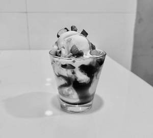 Caramel Delight Sundae