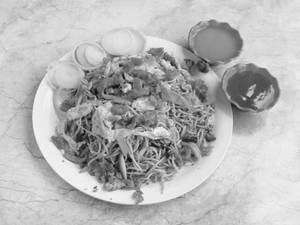 Double egg chicken noodles (full)