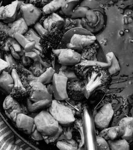 Fish In Chilli Oyster With Broccoli, Mushrooms