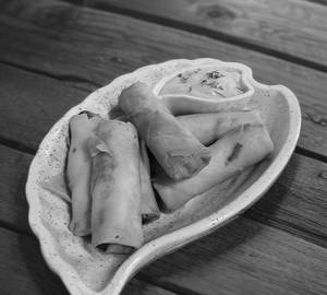 Veg Spring Roll (6 Pcs)