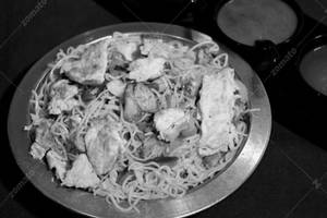 Mix Non Veg Garlic Noodles