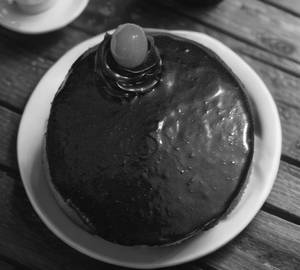 Chocolate truffle round