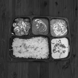 Veg Deluxe Thali