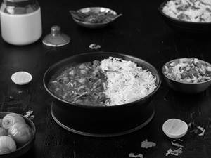 Punjabi Pindi Channa With Rice Or Breads (combo)