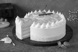 Exotic Pineapple Cake