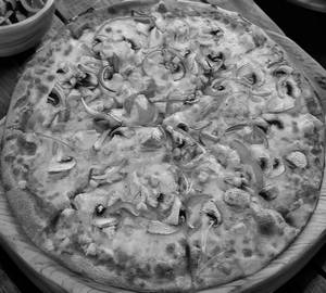 8" Capsicum Pizza