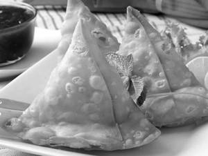 Samosa [1 piece]