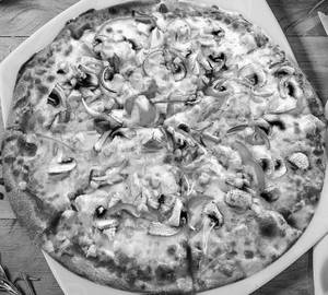 8" Cheese Corn Pizza