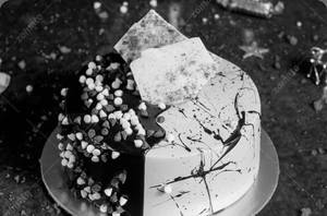 Choco Vanilla Cake
