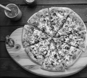 8" Veg Pizza