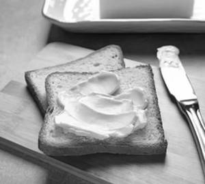 Bread Butter Toast [2 Slices] + Raj.Tea + Pauva